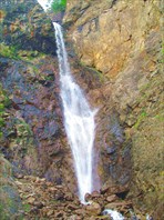 Водопад на притоке В. Сакукана.